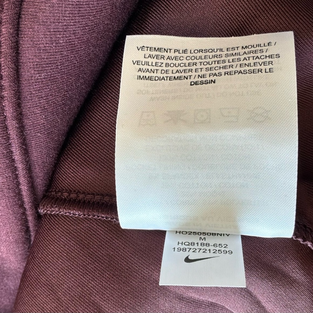 Nike 24.7 Dri-FIT Oversized Cropped 1/4 Zip Pullover Burgundy M - Picture 10 of 10